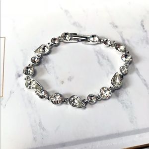 Diamond-like bracelet